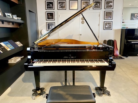 Shigeru Kawai SK5