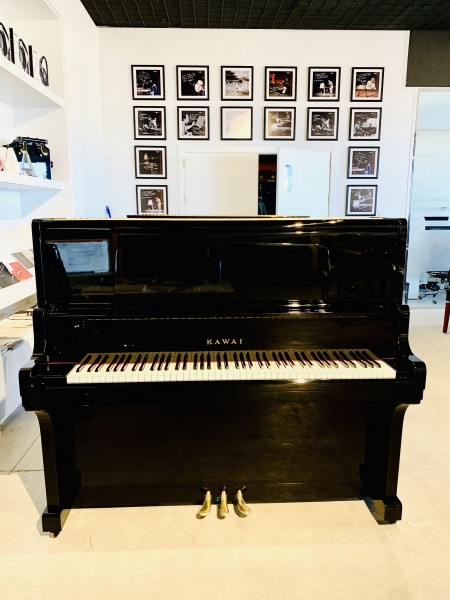 Yamaha U3