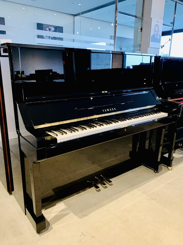piano Yamaha U3X de ocasión