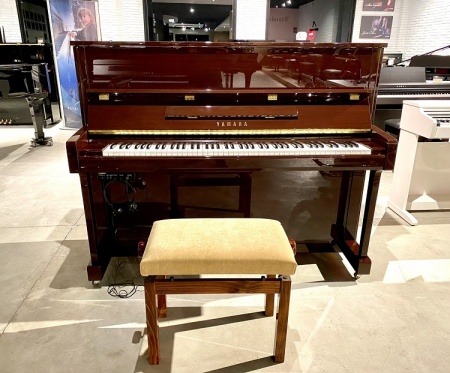 Yamaha B3SC2 Caoba