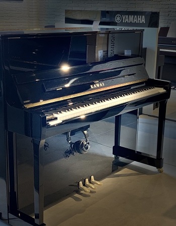 Kawai K500 Aures 2