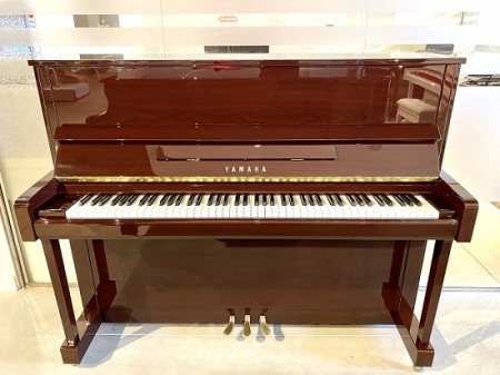Yamaha B3 Caoba