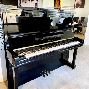 Yamaha U3 Ocasión
