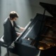 Por qué dos pianos iguales suenan diferente