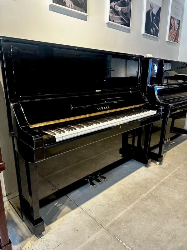 Yamaha U3E (Año 1971)