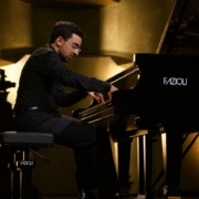 Alberto Ferro - pianos fazioli