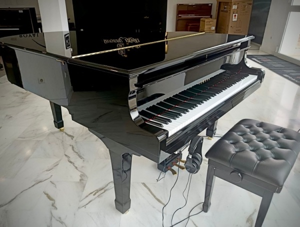 Yamaha C3