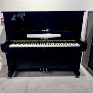 Yamaha U3G