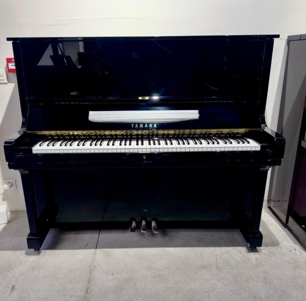 Yamaha U3G