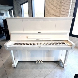 Yamaha U3WH